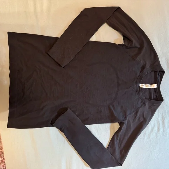 Lululemon long sleeve swiftly top in black - Picture 1 of 6